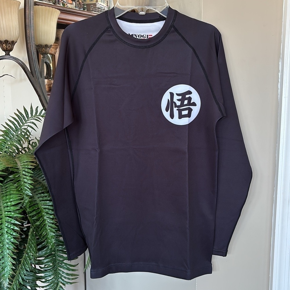 Brand New Nogi Black BJJ Rash Guard XMARTIAL Long Sleeved Men's Compression Top